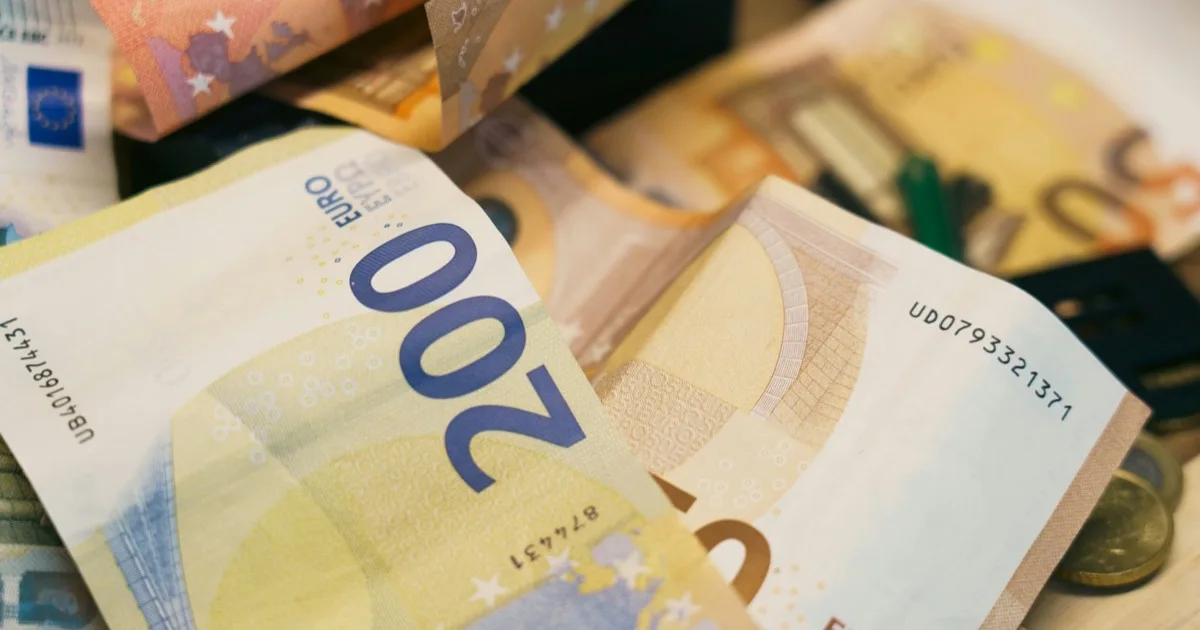 Waarborgsom 2026: hoeveel mag je vragen als verhuurder?